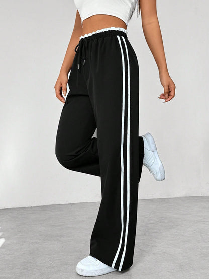 Women's Wide-Leg Streetwear Trousers | Sporty Stripe Detail