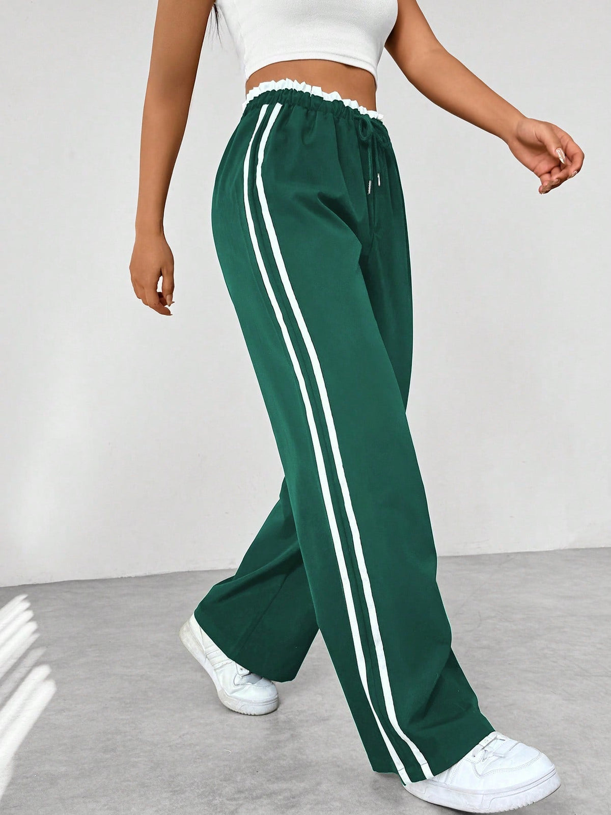 Women's Wide-Leg Streetwear Trousers | Sporty Stripe Detail